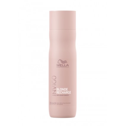 Шампунь-нейтралізатор жовтизни Wella Professionals Invigo Blonde Recharge Color Refreshing Shampoo 250 мл