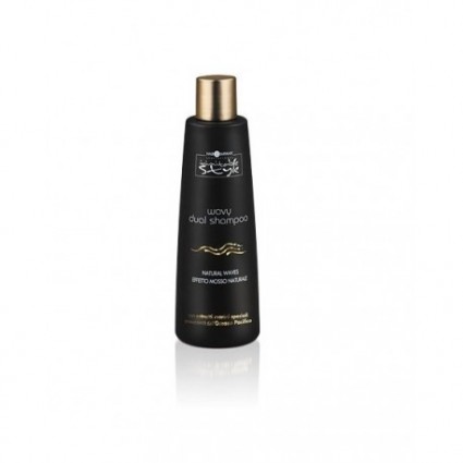 Шампунь для кучерявого та хвилястого волосся Hair Company Inimitable Style 250 мл
